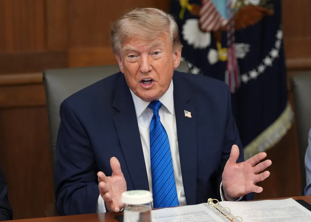 Trump blasts Pirro over Reflecting Pool reversal: ‘Pure case of VANDALISM’