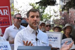 Democrats’ gamble on independent challengers hits major roadblock in Montana after Senate nominee refuses to quit race