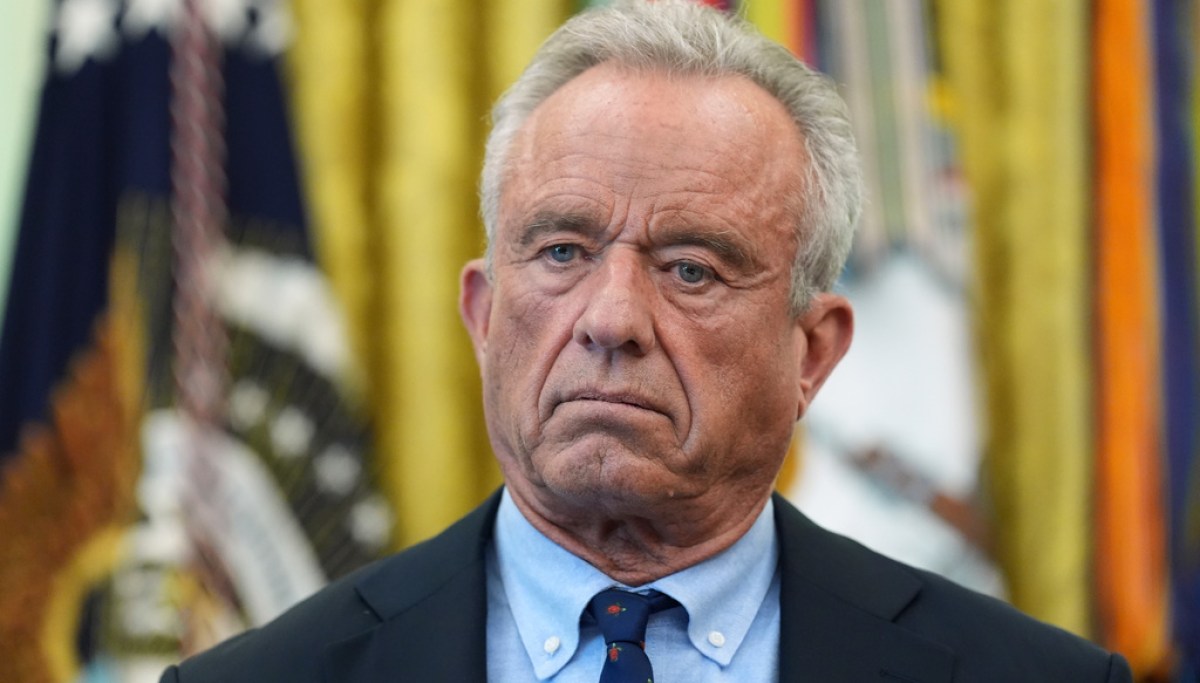 Democratic Senators call for investigation into RFK Jr. after reports he lied in confirmation hearing