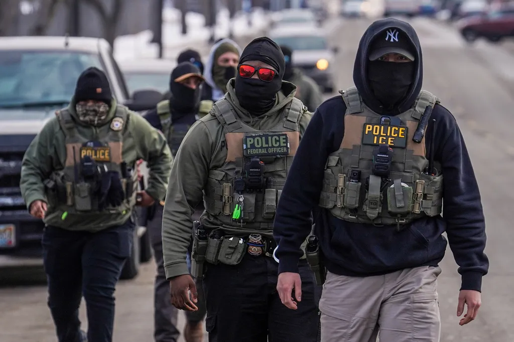 ICE bought nonlethal shock gloves for officers. Democrats still are not pleased