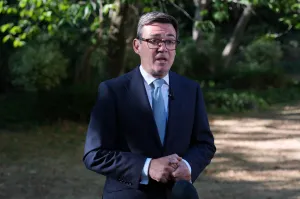 Andy Burnham insists ‘zero consequence’ from falling for Susie Wiles impersonator as ministers’ phone numbers appear online