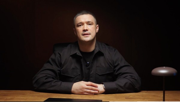 Zelensky’s fired defense minister mounts political challenge by demanding new elections