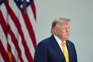 Trump lowers flags to half-staff for Dolly Parton: ‘The World loves you’