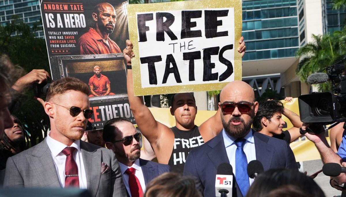 Tate brothers denied bail as they fight extradition to UK