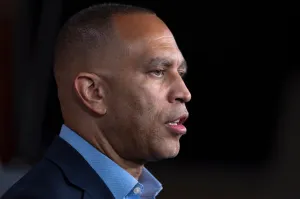 Hakeem Jeffries defends meeting with Jared Kushner: ‘Reality of governance’
