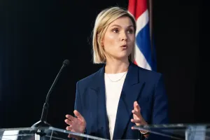 Iceland votes to reject proposal to begin negotiations to rejoin the European Union
