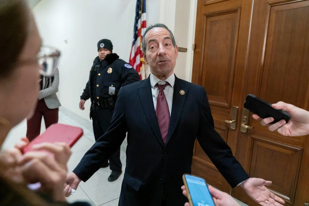Jamie Raskin emerges as in-demand Democratic surrogate across midterm map