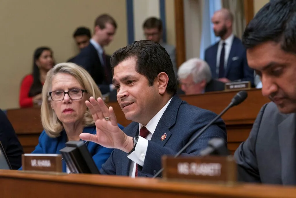 Fourteen vulnerable House Democrats took over $30,000 from scandal-ridden colleague. They won’t say if they’ll return it