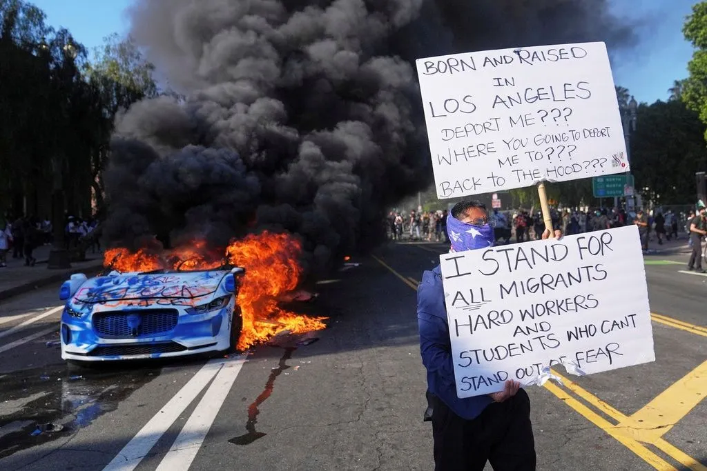 DSA chapter plans ‘Riots and Uprisings’ reading club to study ‘how people struggled’