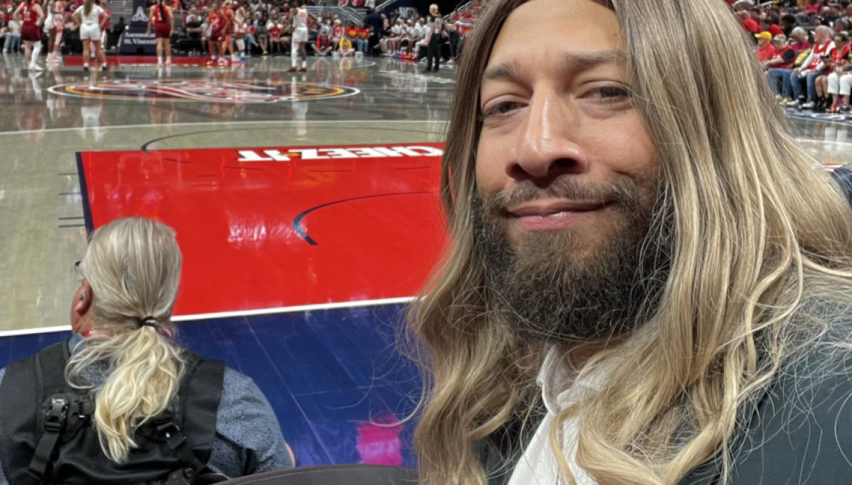 “Majestic Moment: Royce White’s Patriotic WNBA Draft Appearance Honors Traditional Values!”
