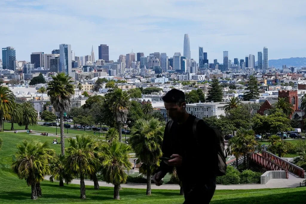 America’s most beautiful big city is back from the dead
