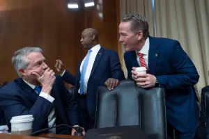 Vulnerable Republicans stick with Trump to shoot down Senate Iran war powers vote