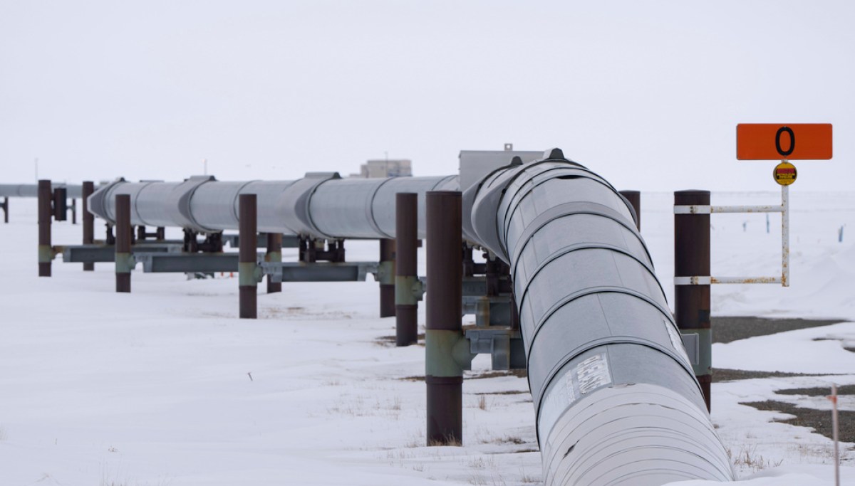 South Korea to commit $54 billion for Alaska LNG pipeline in boost for vulnerable GOP senator