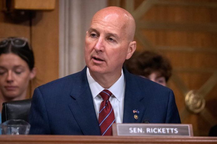Senate Democrats block congressional stock trading ban over voter ID ‘poison pill’