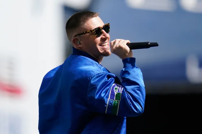 Joe Concha calls Macklemore an antisemite for pro-Palestinian remarks during Ed Sheeran tour