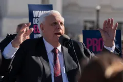 Jim Justice walks back criticism of Trump’s ICE operations