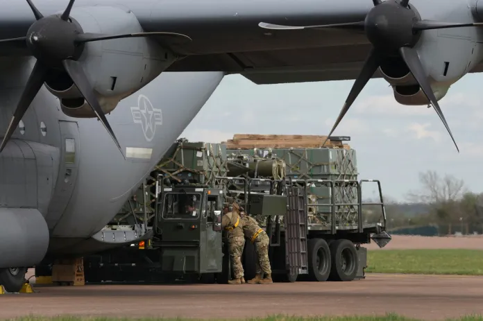Soldiers at Fairford Air Base
