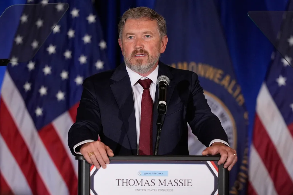 Massie blasts Vance for saying Iran conflict isn’t a war: ‘Insult to the men and women fighting’