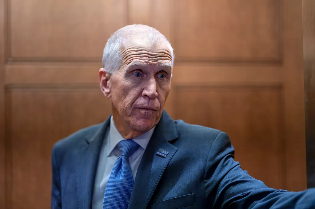 Centrists warn pushing Paxton over Cornyn was mistake as Talarico sustains lead