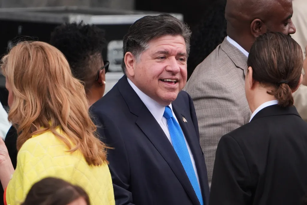washingtonexaminer.com - David Zimmermann - Pritzker rolls out $20 million PAC to boost Democratic House candidates