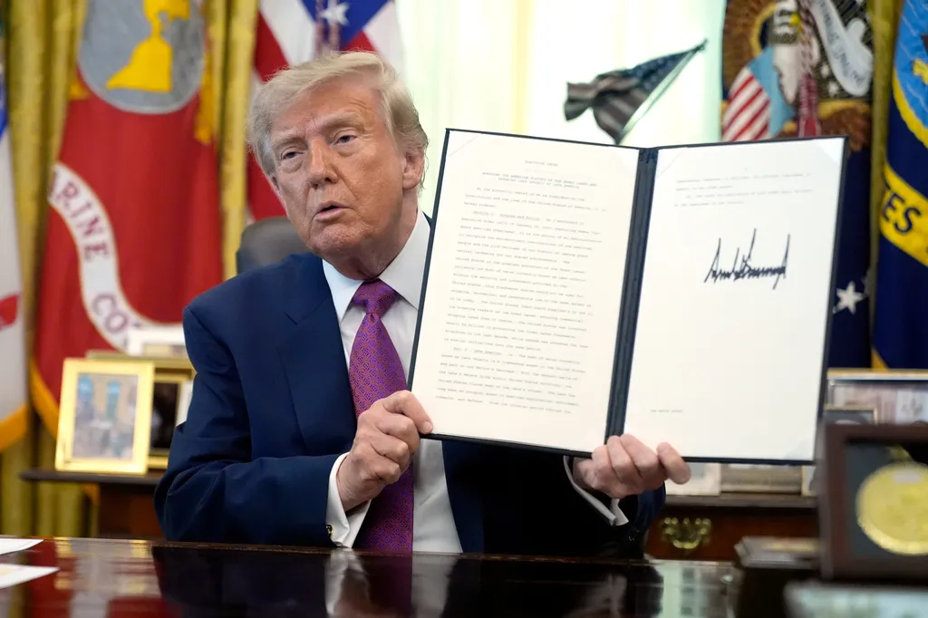 Judge blocks Trump executive order banning ‘birth tourism’