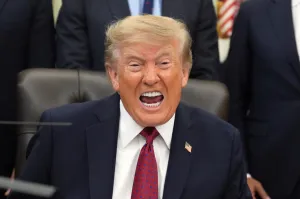 Trump implores Iranians to ‘rise up and fight’ as he shrugs off ‘worthless’ talks