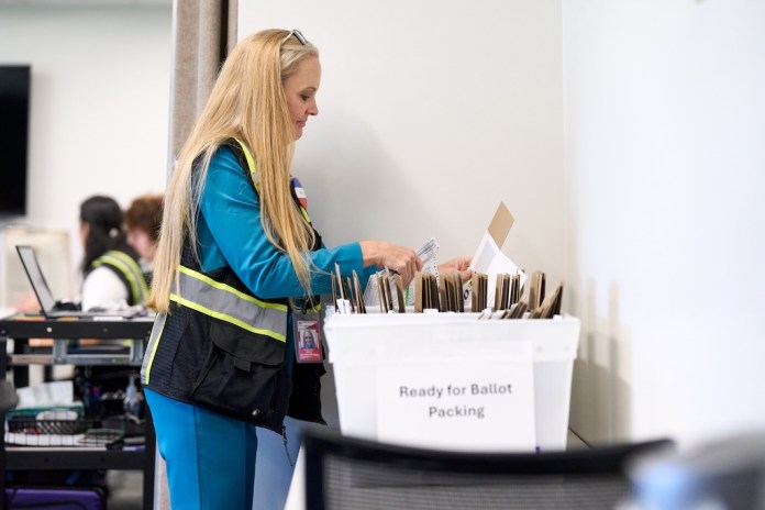 Trump asks Supreme Court to lift block on USPS mail ballot rule Trump asks Supreme Court to lift block on USPS mail ballot rule