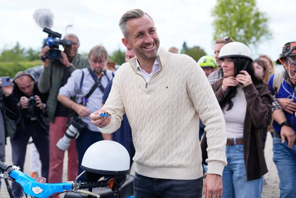 German right-wing party set for strong win in regional election but uncertain of governing