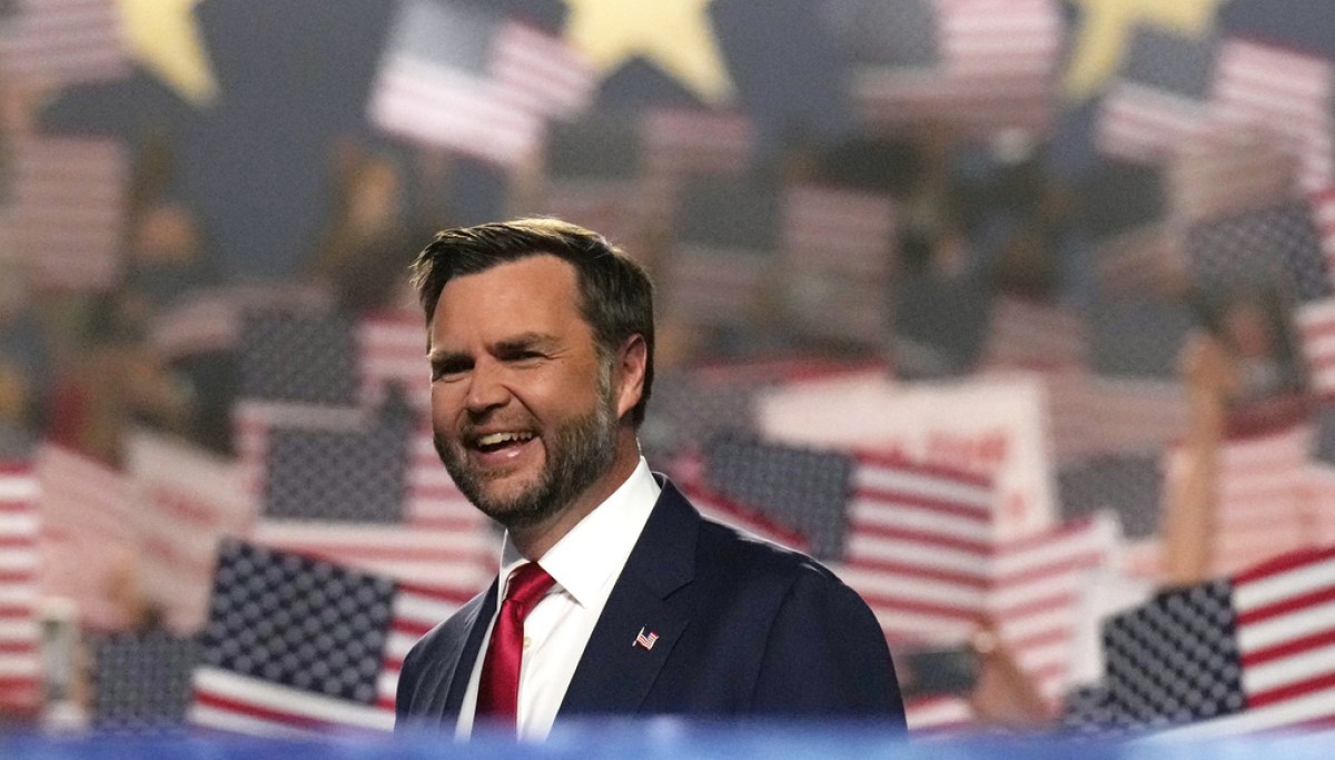 Scott Walker urges Vance to avoid DeSantis’s 2024 pitfalls: ‘Keep running harder’