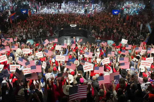 White House report card: Convention glitz and $5,000 dividends can’t distract from Iran war
