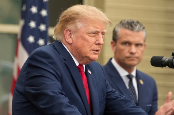 In New York, Trump must decide: Let Tehran rot or wipe it out