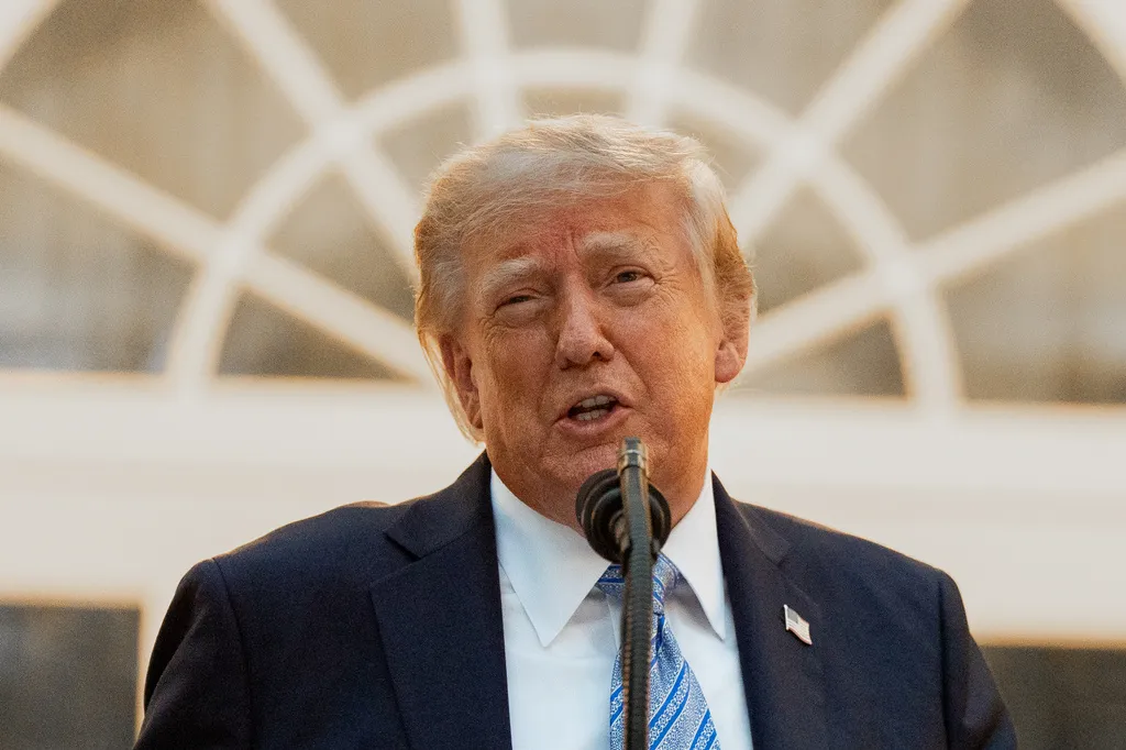 White House announces all Medicaid programs get Trump-negotiated drug prices