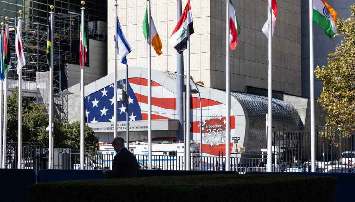 Twenty-nation coalition calls for global oversight body on AI ahead of UN summit