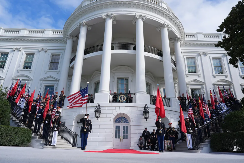 White House allows banned media outlets back on grounds after judge’s order