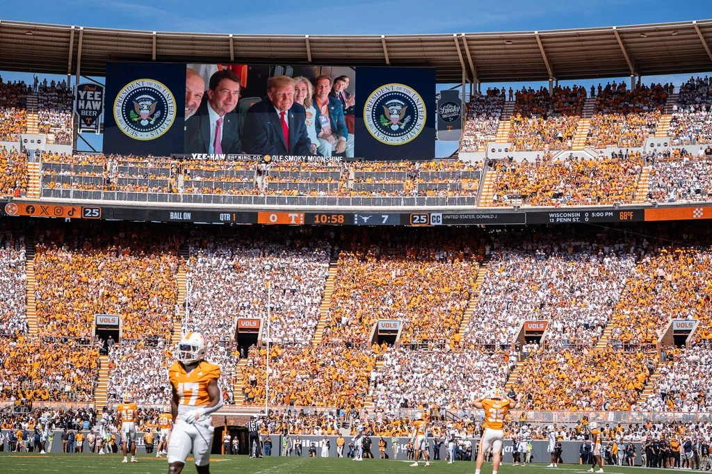 Trump stumps for Protect College Sports Act at Texas-Tennessee game: ‘Bipartisanship for the first time in a while’