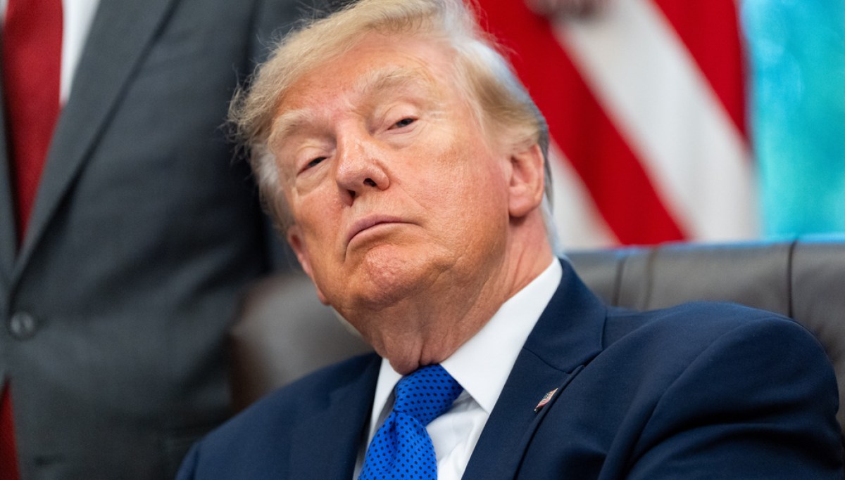 Trump demands Axios pull ‘hoax’ story about Iran sanctions relief