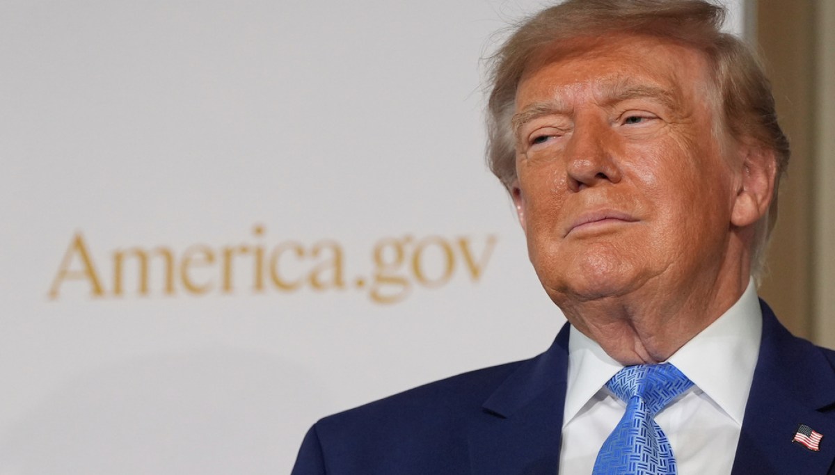 Trump announces plans to change the name of AI to ‘super intelligence’