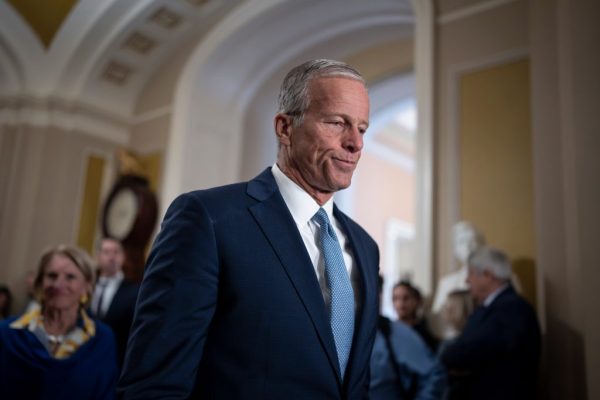 Senate dealmaking falls to the wayside as Thune tees up doomed midterm votes