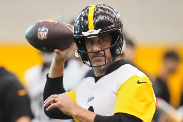 Aaron Rodgers trashes Trump and MAGA movement: ‘Hasn’t done any of his campaign promises’