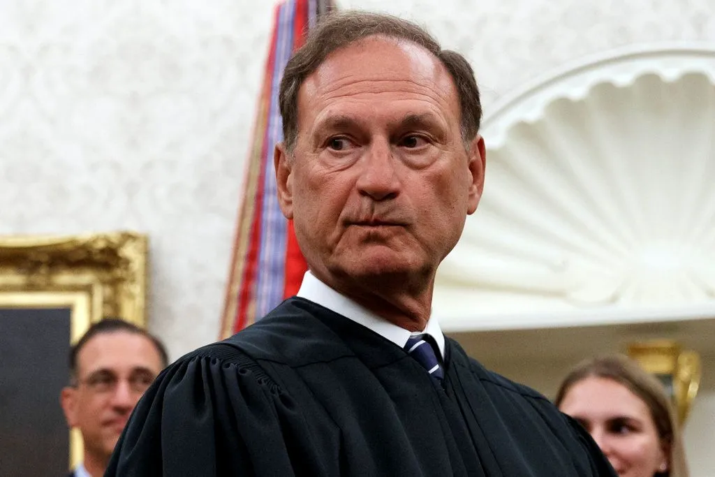 Alito recuses himself from major Supreme Court climate change case