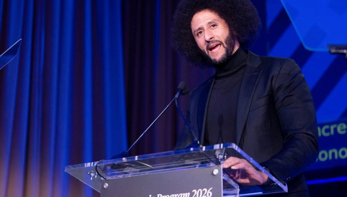 Colin Kaepernick desperately wants to be relevant again