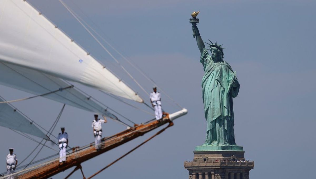 To my fellow immigrants: We are guests in America