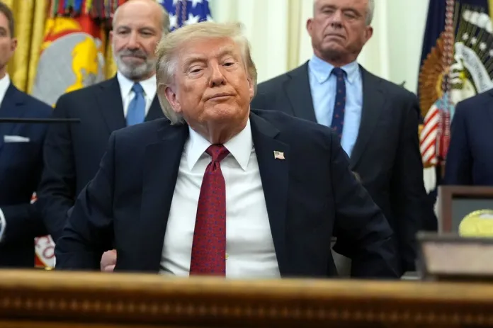 Trump warns Iran against retaliation: ‘They’re crazy and they’re stupid’