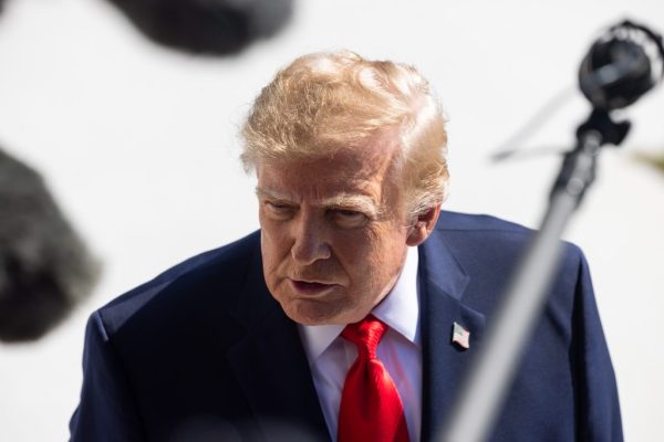 Trump bets big on ‘transactional politics’ in last month of midterm sprint