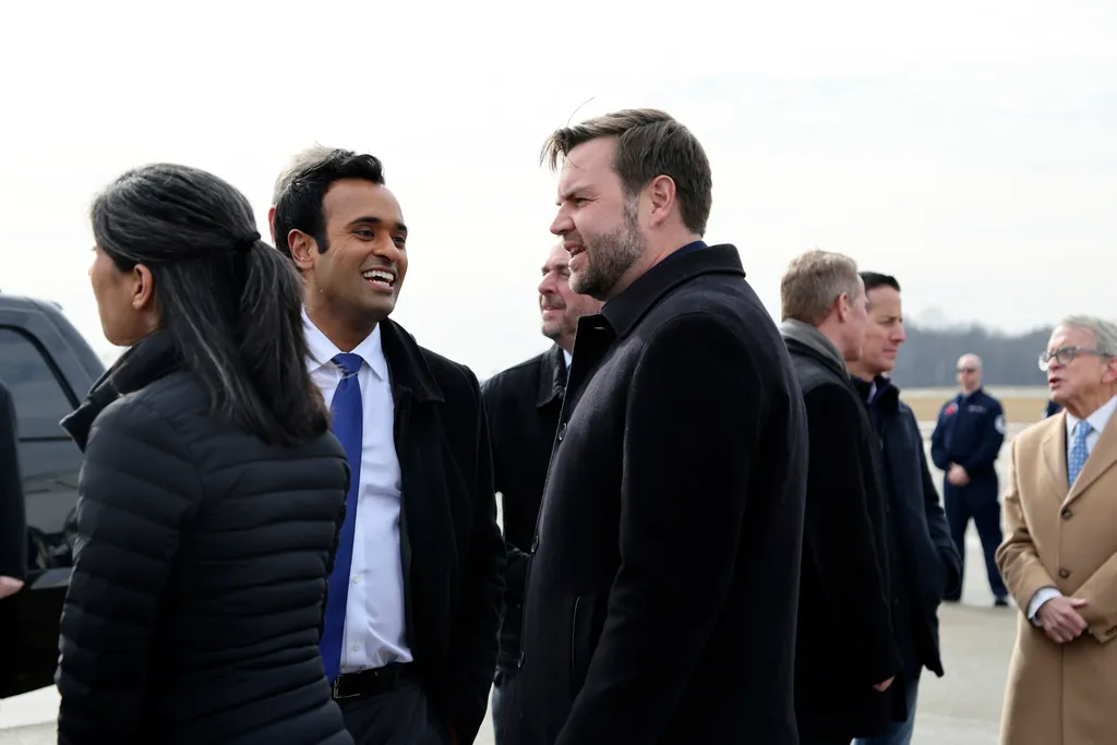 Election forecaster shifts Ohio governor’s race away from Ramaswamy