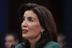 Kathy Hochul counts on Mamdani to rev reelection turnout despite GOP attacks
