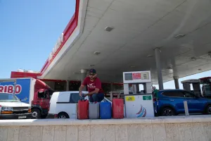 Federal agency eliminates fuel-additive regulations to save over $500 million per year