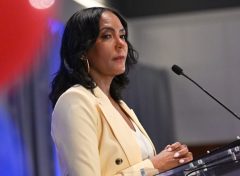 Why Keisha Lance Bottoms is trailing Jon Ossoff in Georgia