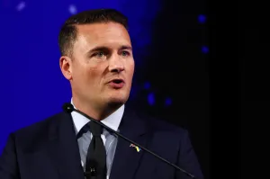 British defense secretary to ask Hegseth about Starshield outage as UK tries to ‘bridge’ US and Ukraine ‘back together’