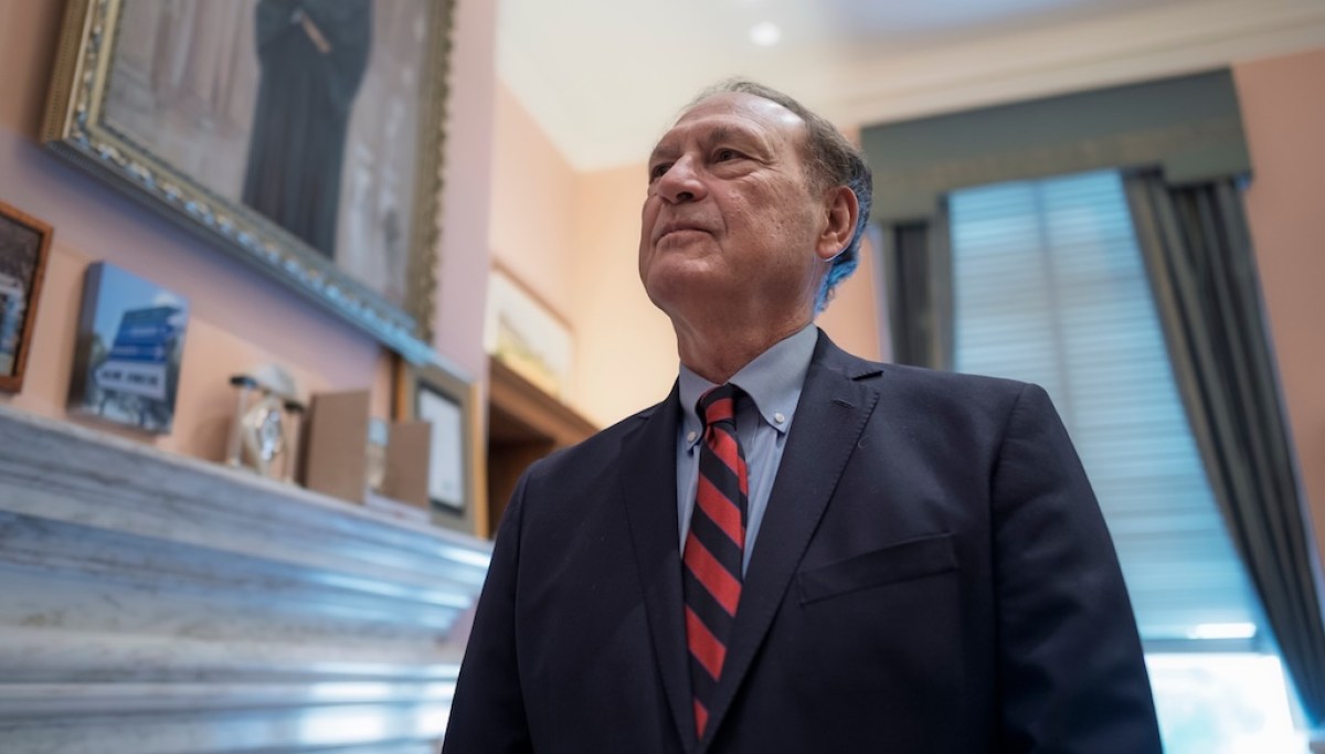Why speculation about Justice Alito’s future continues despite his rejection of retirement
